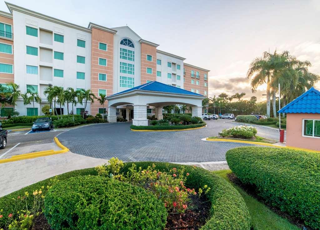 Hodelpa Garden Court Hotel Santiago De Los Caballeros Ngoại thất bức ảnh